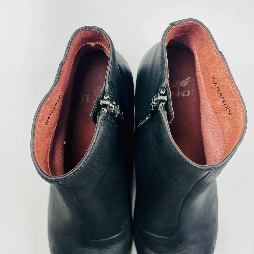 Dansko Serenity Boot Womens 38/7.5-8 Black Leather Waterproof Wedge Ankle Casual